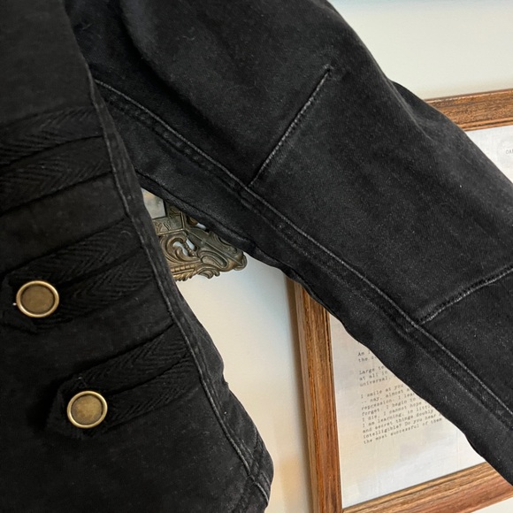 Black Women's Cropped Jacket Free People Sample - Picture 3 of 5